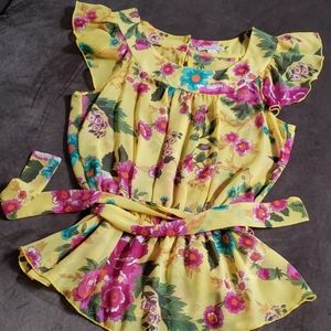 Cute Forever21 summer blouse! 💮